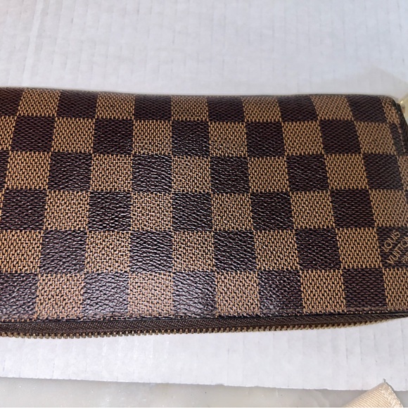 Louis Vuitton Brown Damier Ebene Zippy Wallet - Picture 7 of 13